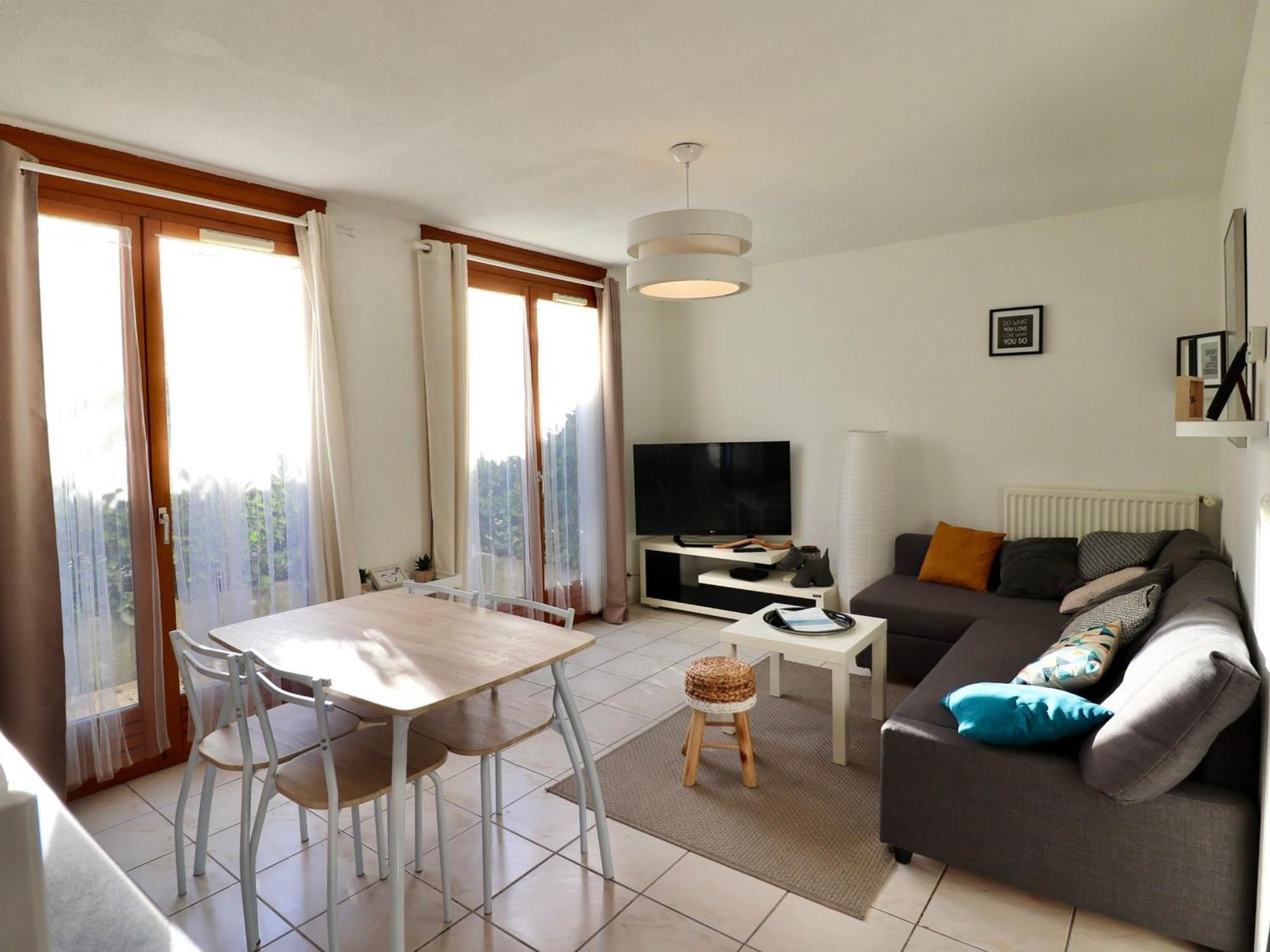 T1 Confortable A 2 Pas Du Centre D'Annecy Avec Parking Et Terrasse - Fr-1-432-44 Exterior foto