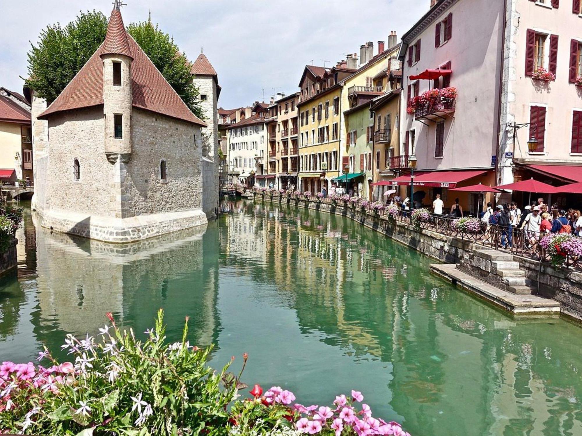 T1 Confortable A 2 Pas Du Centre D'Annecy Avec Parking Et Terrasse - Fr-1-432-44 Exterior foto